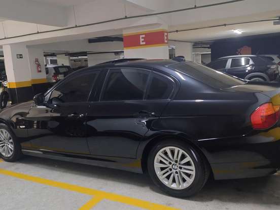 BMW-320i-2.0 TOP 16V GASOLINA 4P AUTOMÁTICO BMW-320i-2009