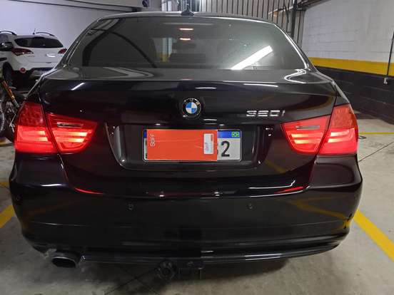 BMW-320i-2.0 TOP 16V GASOLINA 4P AUTOMÁTICO BMW-320i-2009