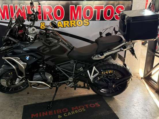 BMW-R 1250 GS PREMIUM TRIPLE BLACK BMW-R 1250 GS PREMIUM TRIPLE BLACK-2023