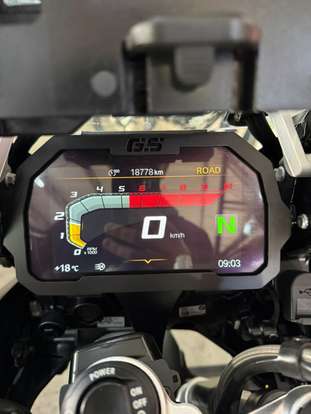 BMW-R 1250 GS PREMIUM TRIPLE BLACK-2023