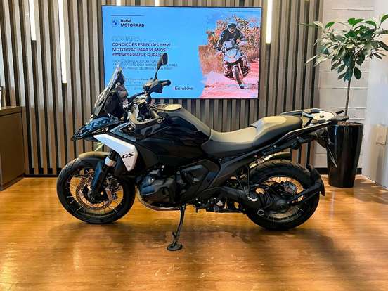 BMW-R 1300 GS TRIPLE BLACK BMW-R 1300 GS TRIPLE BLACK-2025