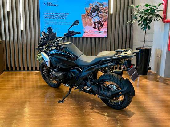 BMW-R 1300 GS TRIPLE BLACK BMW-R 1300 GS TRIPLE BLACK-2025