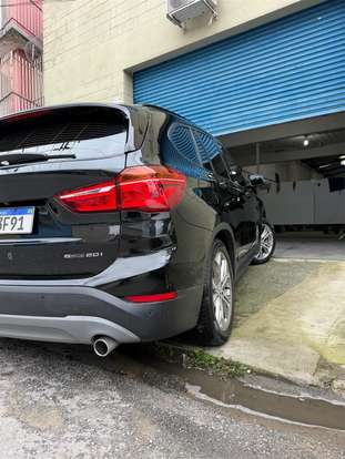 BMW-X1-2.0 16V TURBO ACTIVEFLEX SDRIVE20I X-LINE 4P AUTOMÁTICO BMW-X1-2019