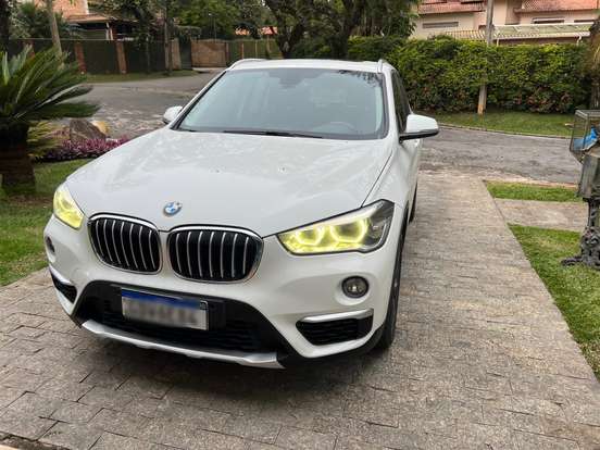 BMW-X1-2017