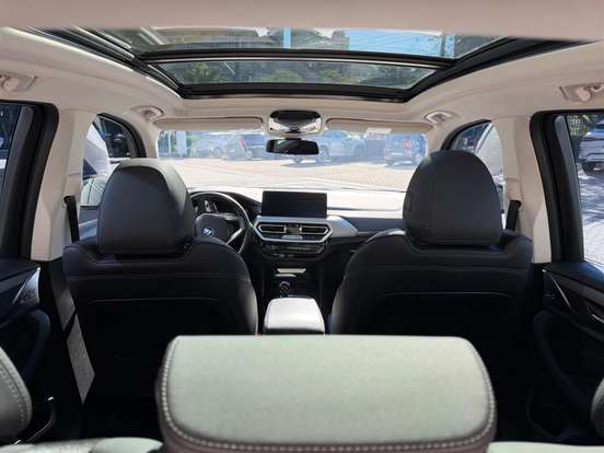 BMW-X3-2022