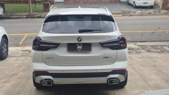 BMW-X3-2.0 16V HÍBRIDO X LINE XDRIVE30E STEPTRONIC BMW-X3-2023