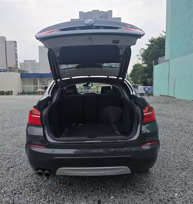 BMW-X4-2016