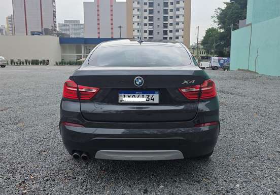 BMW-X4-2016