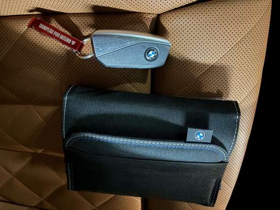 BMW-X5-2023