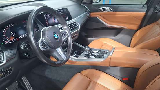 BMW-X5-2019