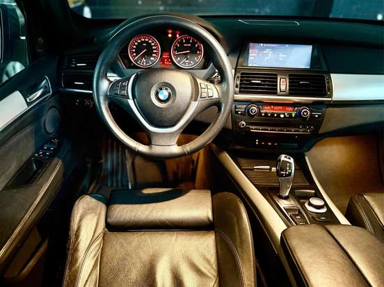 BMW-X5-2009