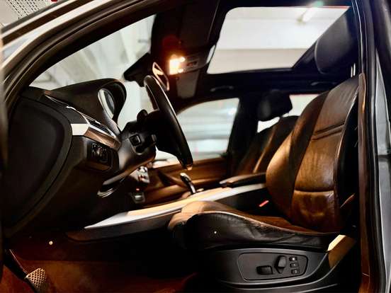 BMW-X5-4.8 I SPORT 4X4 V8 32V GASOLINA 4P AUTOMÁTICO BMW-X5-2009