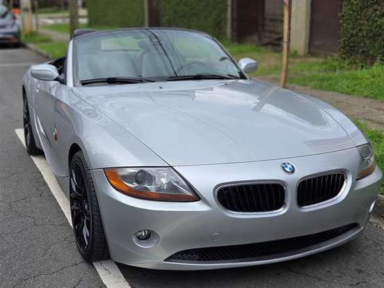 BMW-Z4-3.0 ROADSTER I6 24V GASOLINA 2P AUTOMÁTICO BMW-Z4-2003