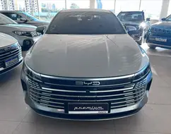 BYD KING 1.5 DM-I PHEV GS AUTOMÁTICO BYD KING 1.5 DM-I PHEV GS AUTOMÁTICO
