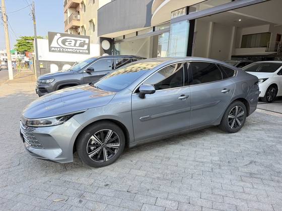 BYD KING 1.5 DM-I PHEV GS AUTOMÁTICO