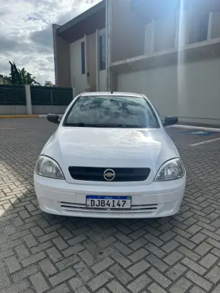 CHEVROLET CORSA 1.8 MPFI MAXX SEDAN 8V FLEX 4P MANUAL