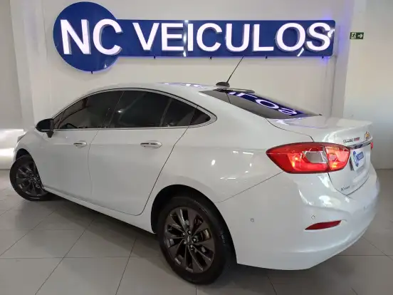 CHEVROLET-CRUZE-2017