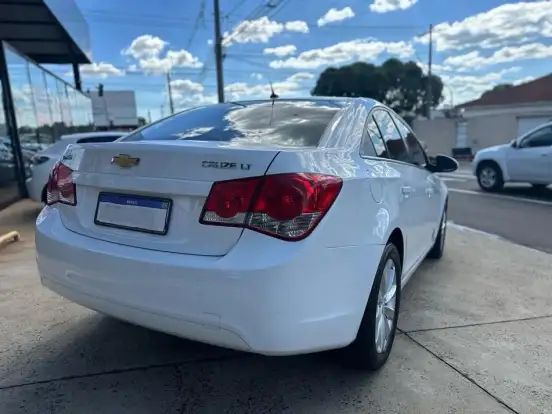 CHEVROLET-CRUZE-2015