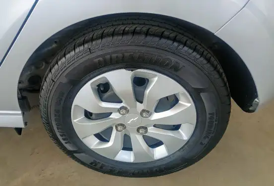 CHEVROLET-ONIX-2018