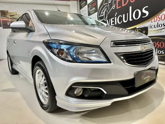 CHEVROLET ONIX 1.4 MPFI LT 8V FLEX 4P MANUAL
