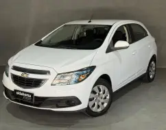 CHEVROLET ONIX 1.4 MPFI LT 8V FLEX 4P MANUAL CHEVROLET ONIX 1.4 MPFI LT 8V FLEX 4P MANUAL