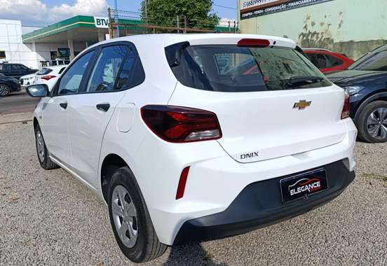 CHEVROLET-ONIX-2023