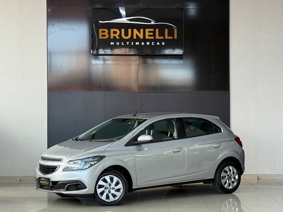 CHEVROLET ONIX 1.0 MPFI LT 8V FLEX 4P MANUAL