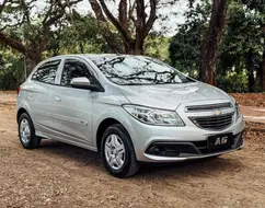 CHEVROLET ONIX 1.0 MPFI LT 8V FLEX 4P MANUAL CHEVROLET ONIX 1.0 MPFI LT 8V FLEX 4P MANUAL