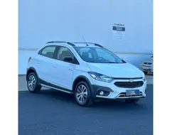 CHEVROLET ONIX 1.4 MPFI ACTIV 8V FLEX 4P MANUAL CHEVROLET ONIX 1.4 MPFI ACTIV 8V FLEX 4P MANUAL