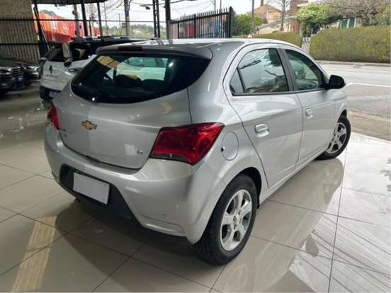 CHEVROLET-ONIX-1.4 MPFI LT 8V FLEX 4P AUTOMÁTICO CHEVROLET-ONIX-2019