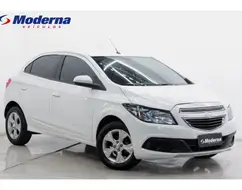 CHEVROLET ONIX 1.4 MPFI LT 8V FLEX 4P MANUAL CHEVROLET ONIX 1.4 MPFI LT 8V FLEX 4P MANUAL