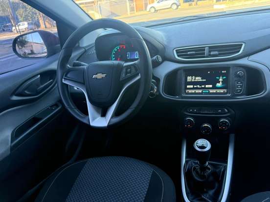 CHEVROLET-ONIX-1.4 MPFI LT 8V FLEX 4P MANUAL CHEVROLET-ONIX-2017