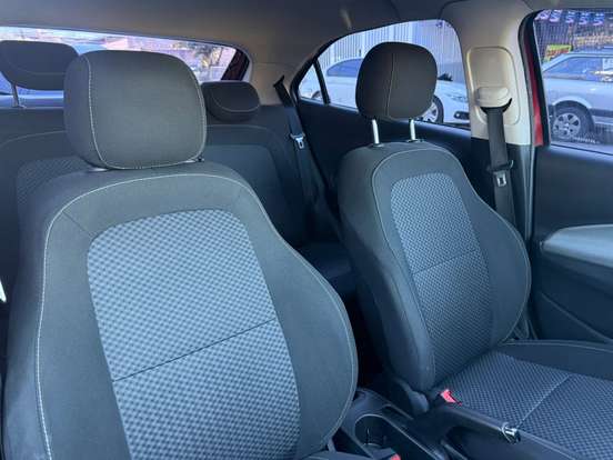 CHEVROLET-ONIX-1.4 MPFI LT 8V FLEX 4P MANUAL CHEVROLET-ONIX-2017