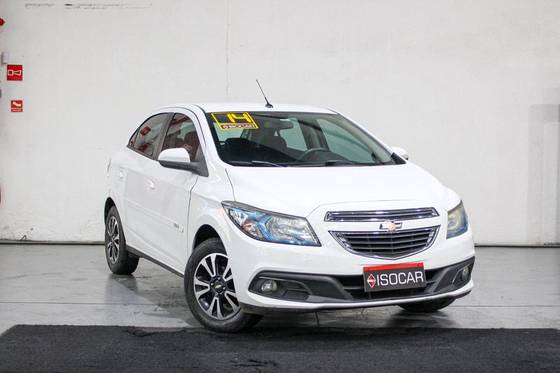CHEVROLET ONIX 1.4 MPFI LTZ 8V FLEX 4P MANUAL
