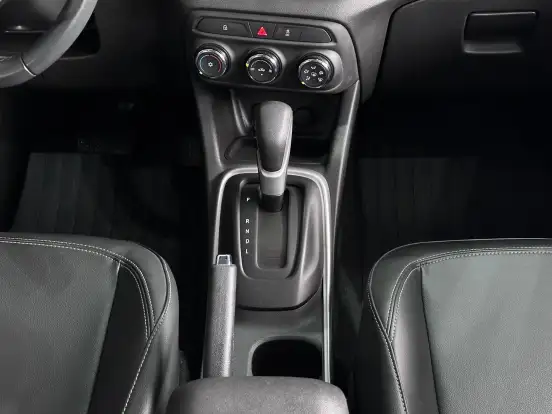 CHEVROLET-TRACKER-2024