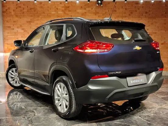 CHEVROLET-TRACKER-2021
