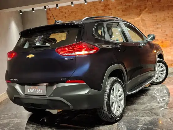 CHEVROLET-TRACKER-2021