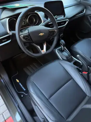 CHEVROLET-TRACKER-2025
