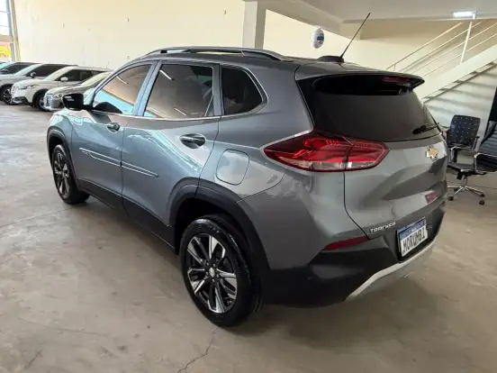 CHEVROLET-TRACKER-2020