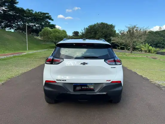 CHEVROLET-TRACKER-2025