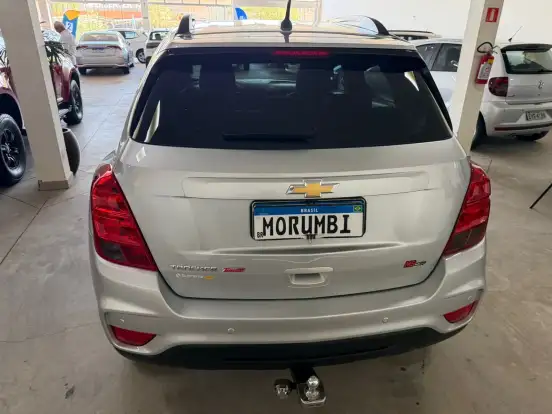 CHEVROLET-TRACKER-2018