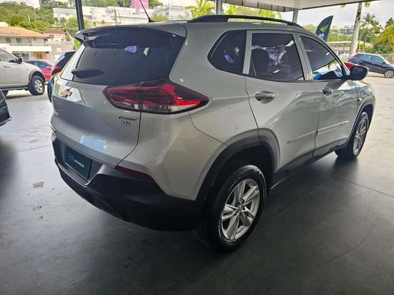CHEVROLET-TRACKER-2021
