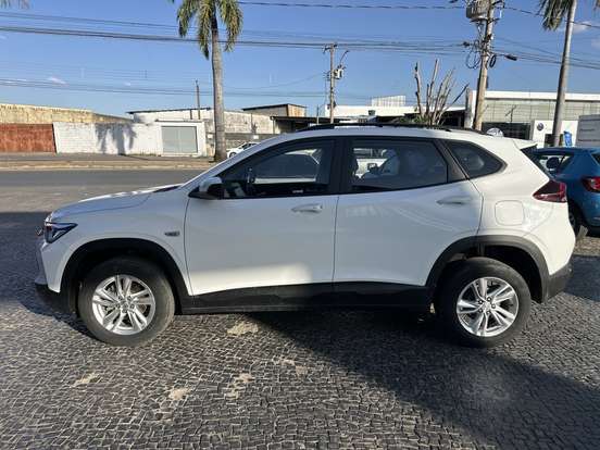 CHEVROLET-TRACKER-2022