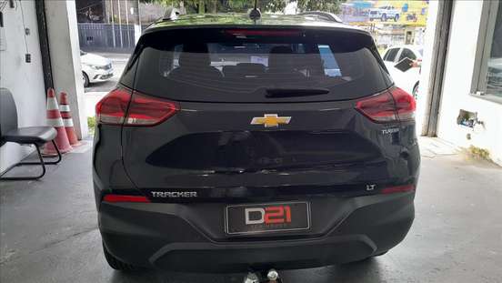 CHEVROLET-TRACKER-2021