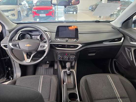CHEVROLET-TRACKER-2023