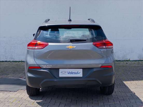CHEVROLET-TRACKER-2022