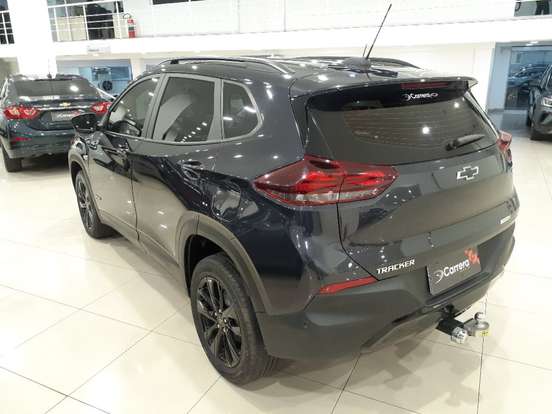 CHEVROLET-TRACKER-2023