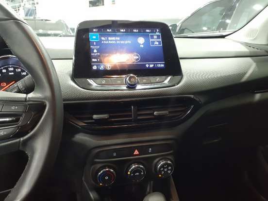 CHEVROLET-TRACKER-2023
