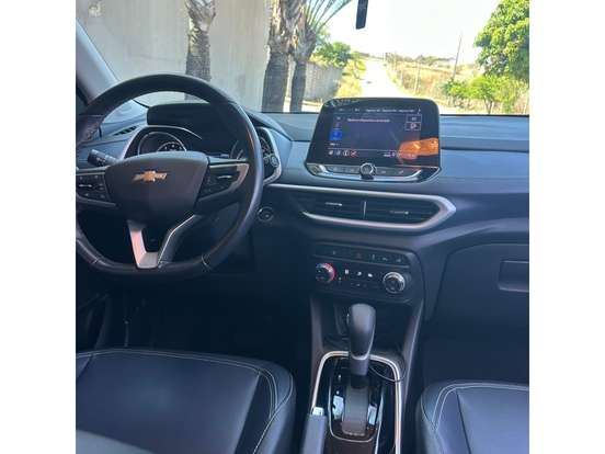 CHEVROLET-TRACKER-2023