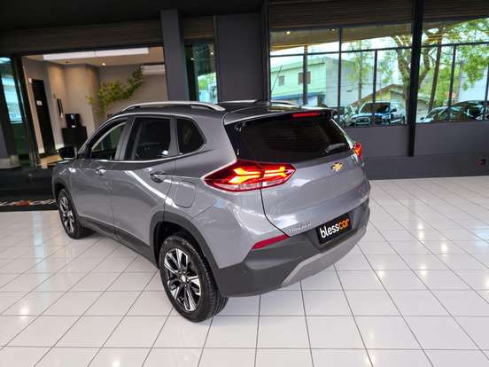 CHEVROLET-TRACKER-2022